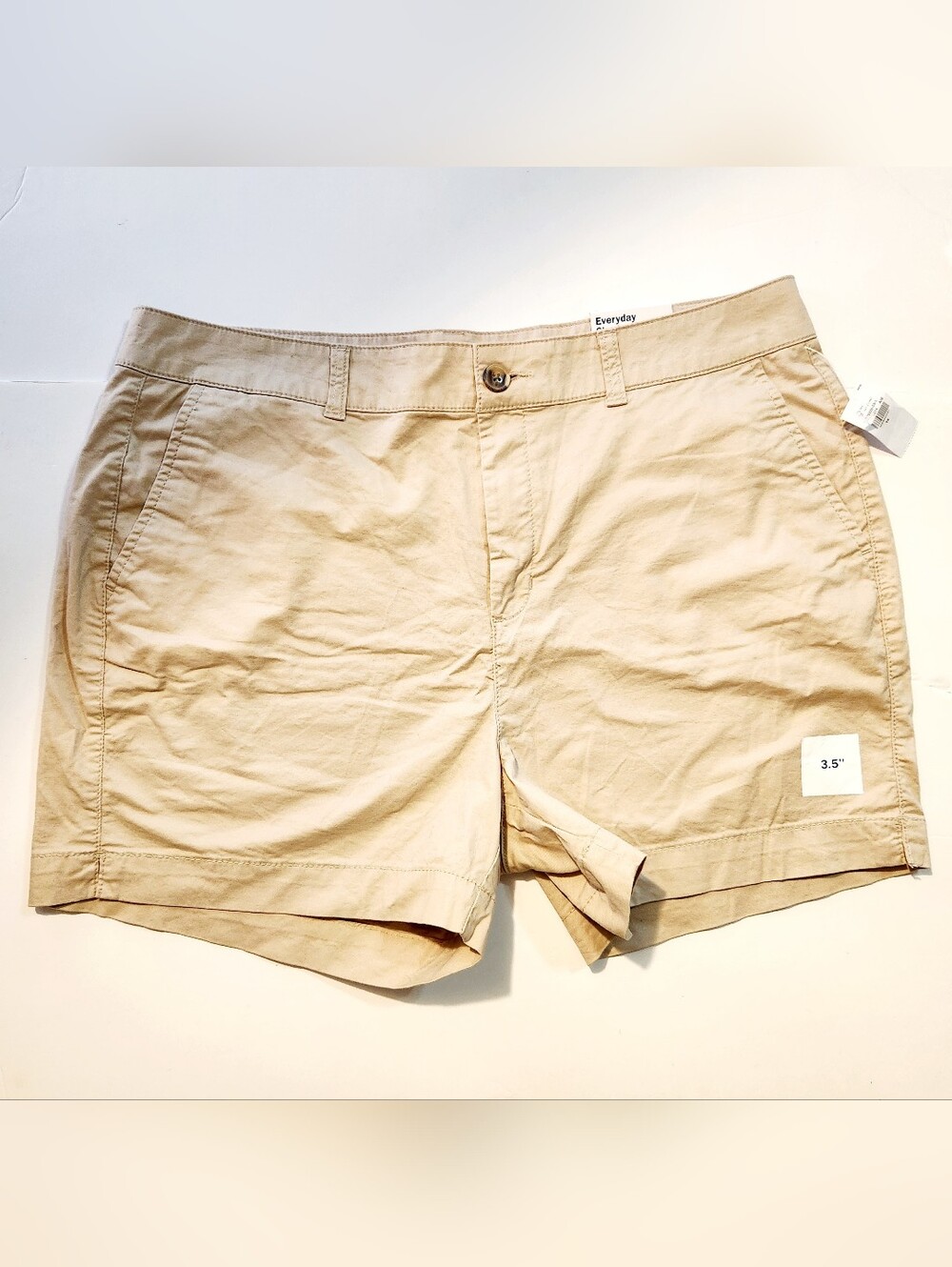 ❤️Old Navy Women's Beige Everyday Chino Shorts Size: 14